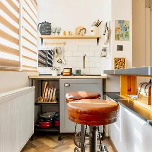  Apartament 2 Vis-a-vis - Gara De Nord